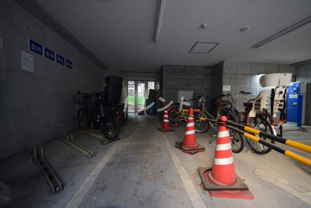 メゾンドヴィレ東神田-605