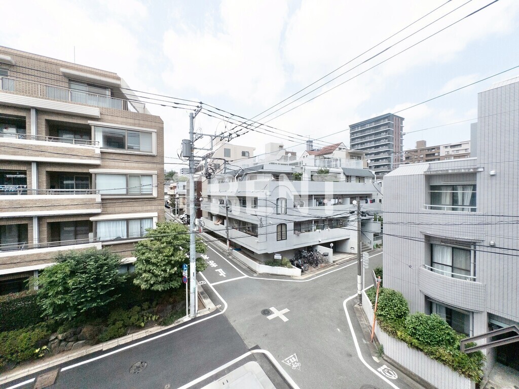 プライムブリス中野富士見町Ⅱ-303