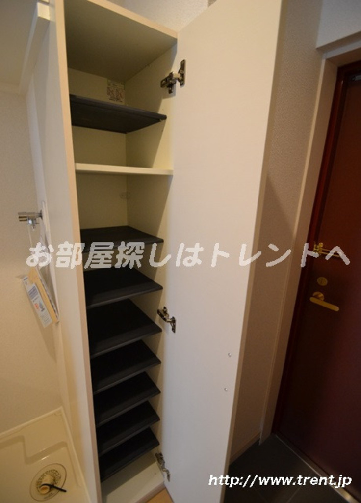 ピアコートTM新宿戸山-302