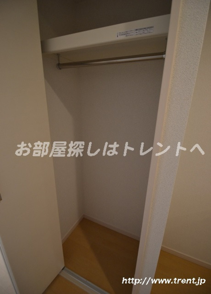 ピアコートTM新宿戸山-302