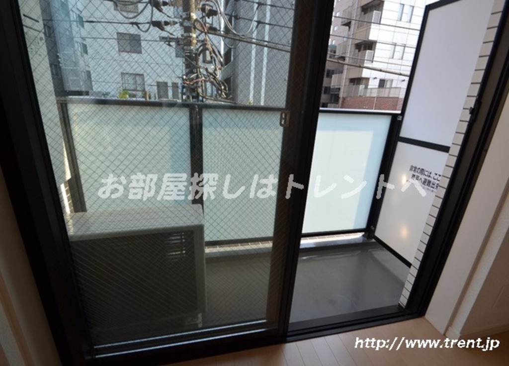 ピアコートTM新宿戸山-302