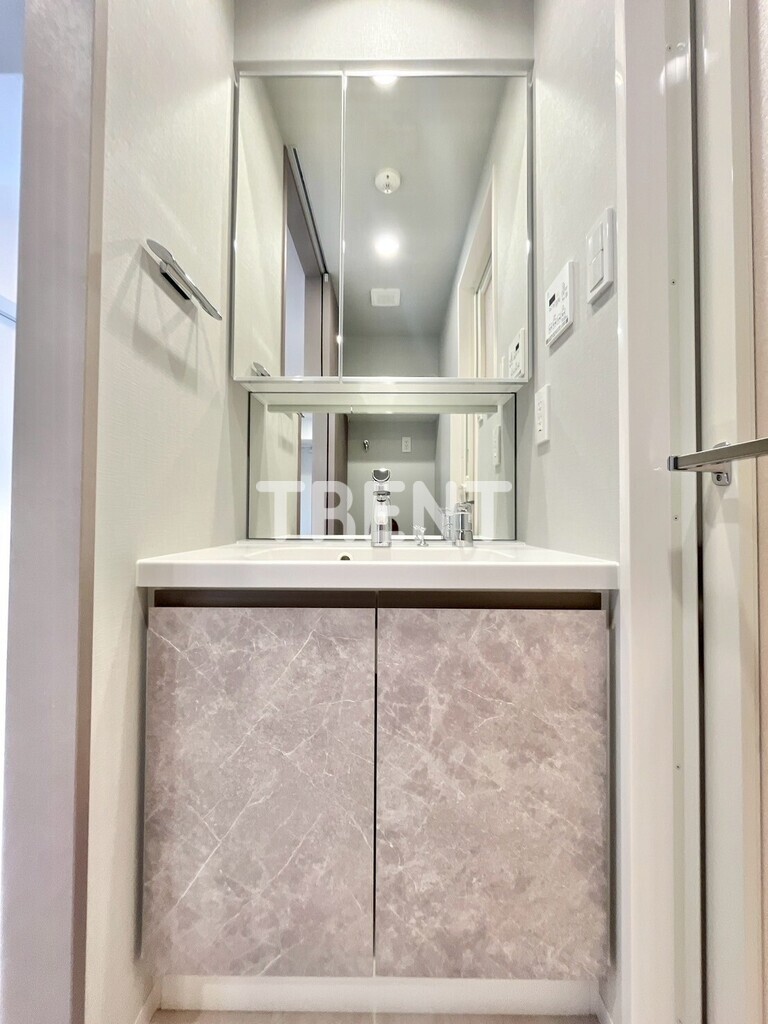 アークマーク方南町Sta-702