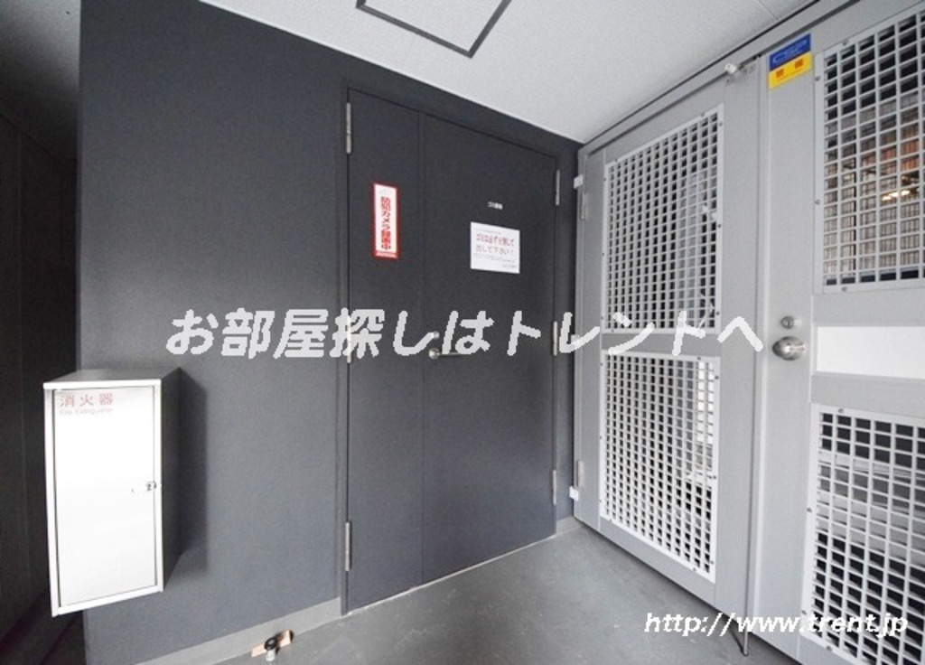 エステムプラザ市谷外濠公園-402