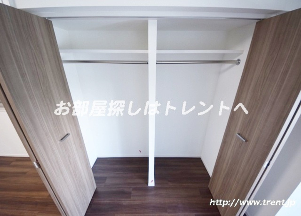 エステムプラザ市谷外濠公園-402