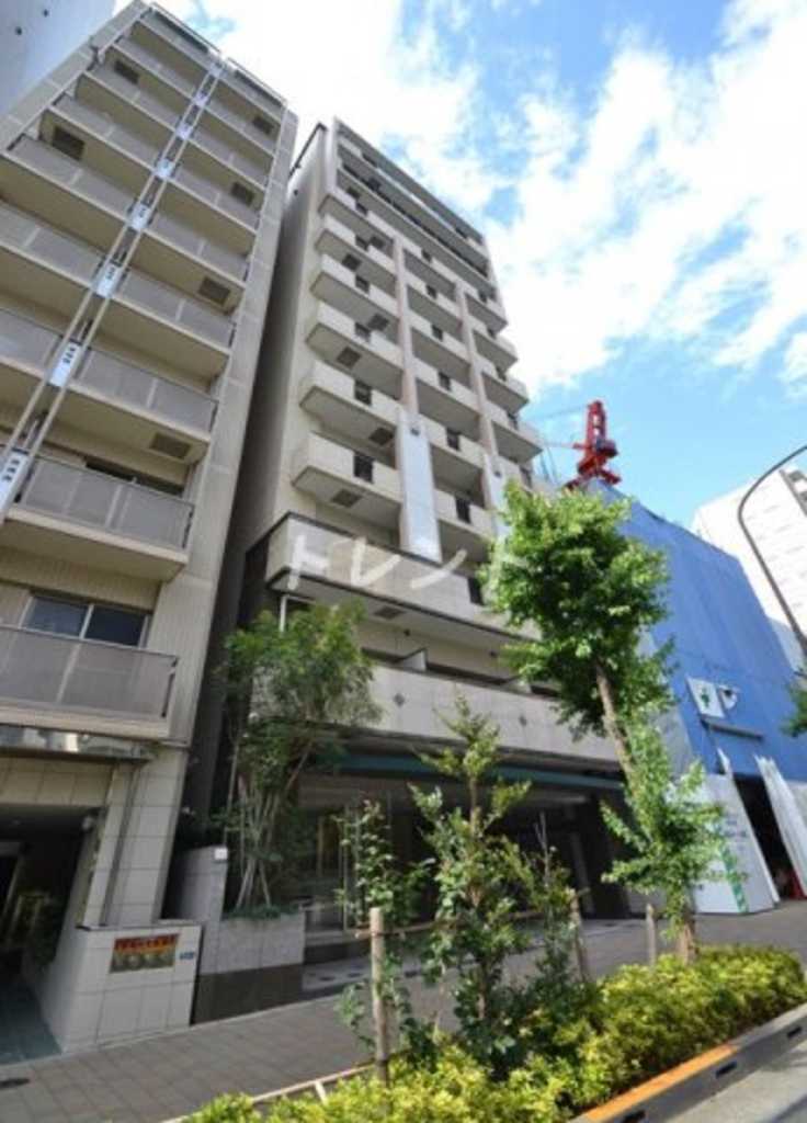 パイン新宿-301