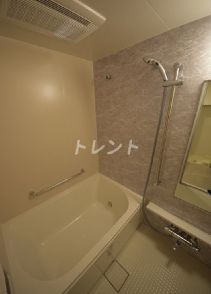パークアクシス市谷左内町-102