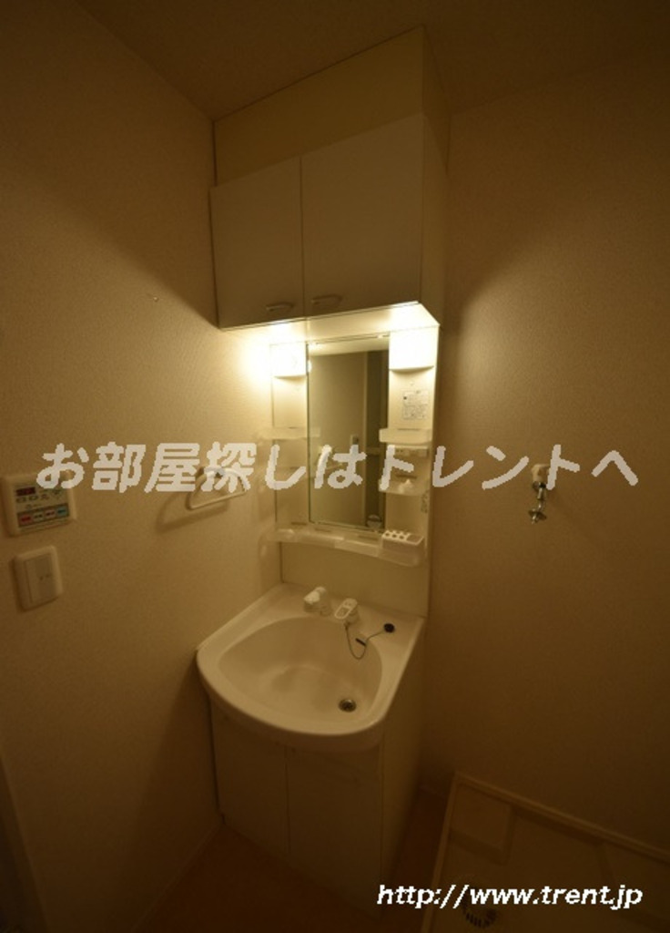 ワイゼア-202