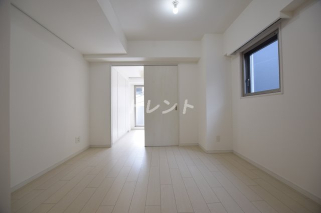 エプル-401