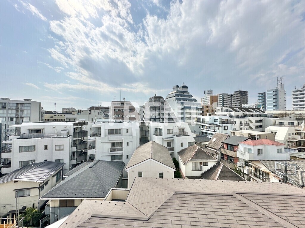 イプセ初台-201