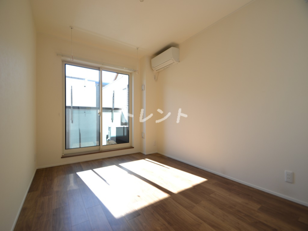 クレスト西原-102