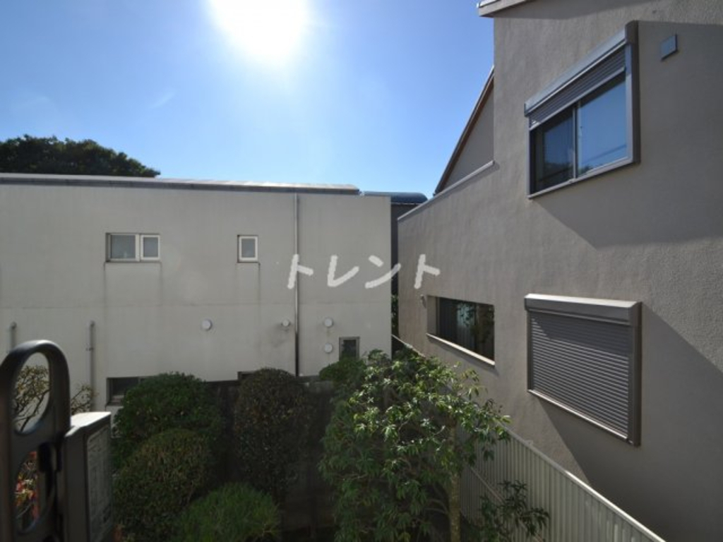 クレスト西原-102