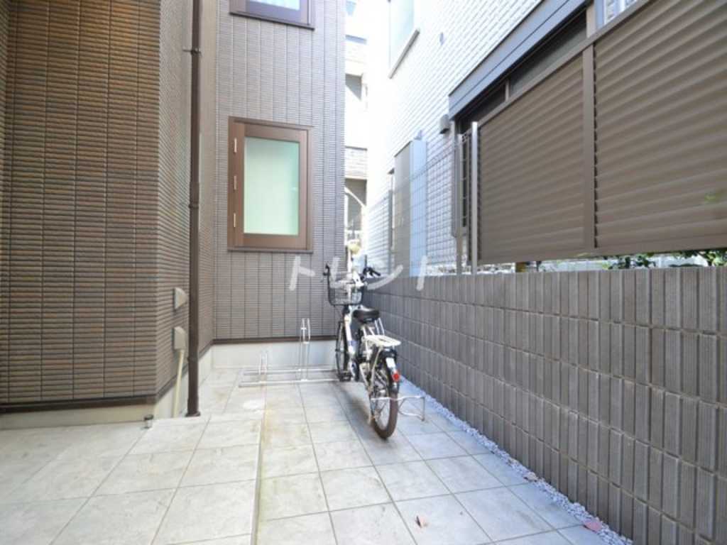 クレスト西原-102