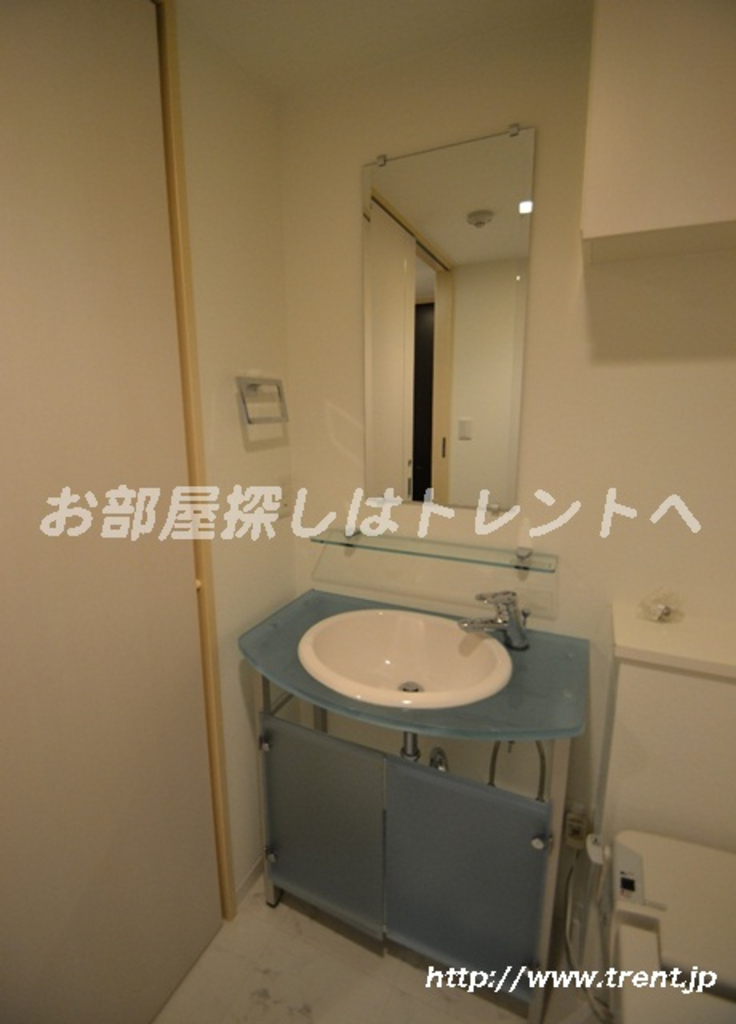 レガロ中野坂上-702