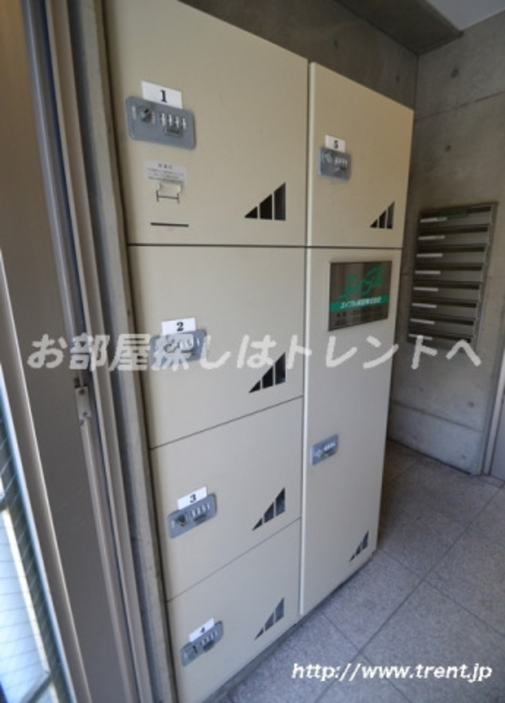 ルミエール代々木-101