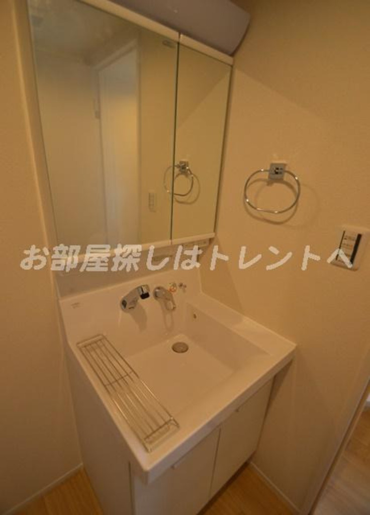 アンファミーユ-101
