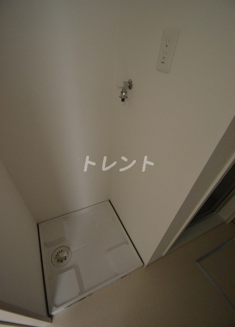 ディオネ四谷-103