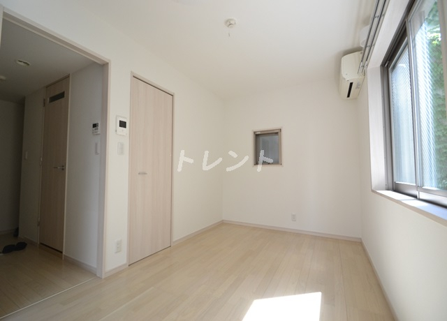 ディオネ四谷-103