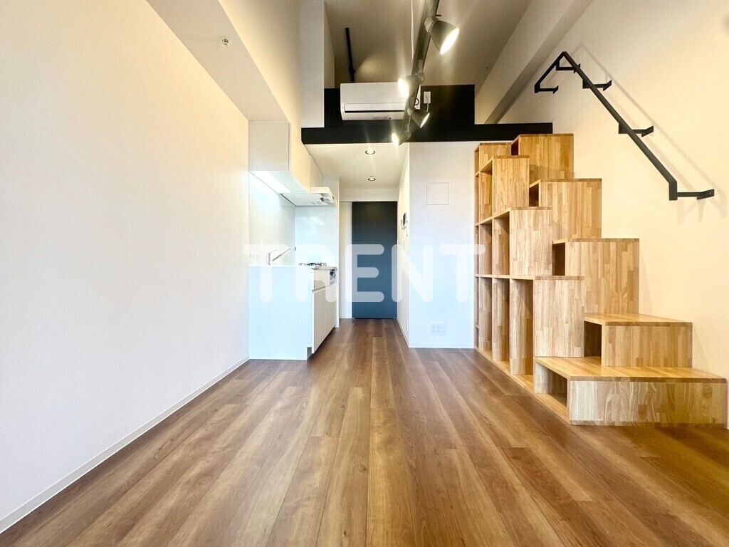 ズーム新宿御苑前-1303