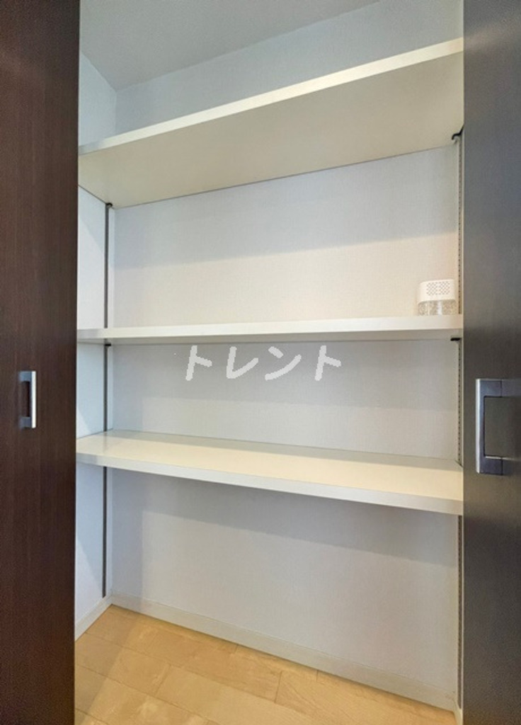 ファーストリアルタワー新宿-2306