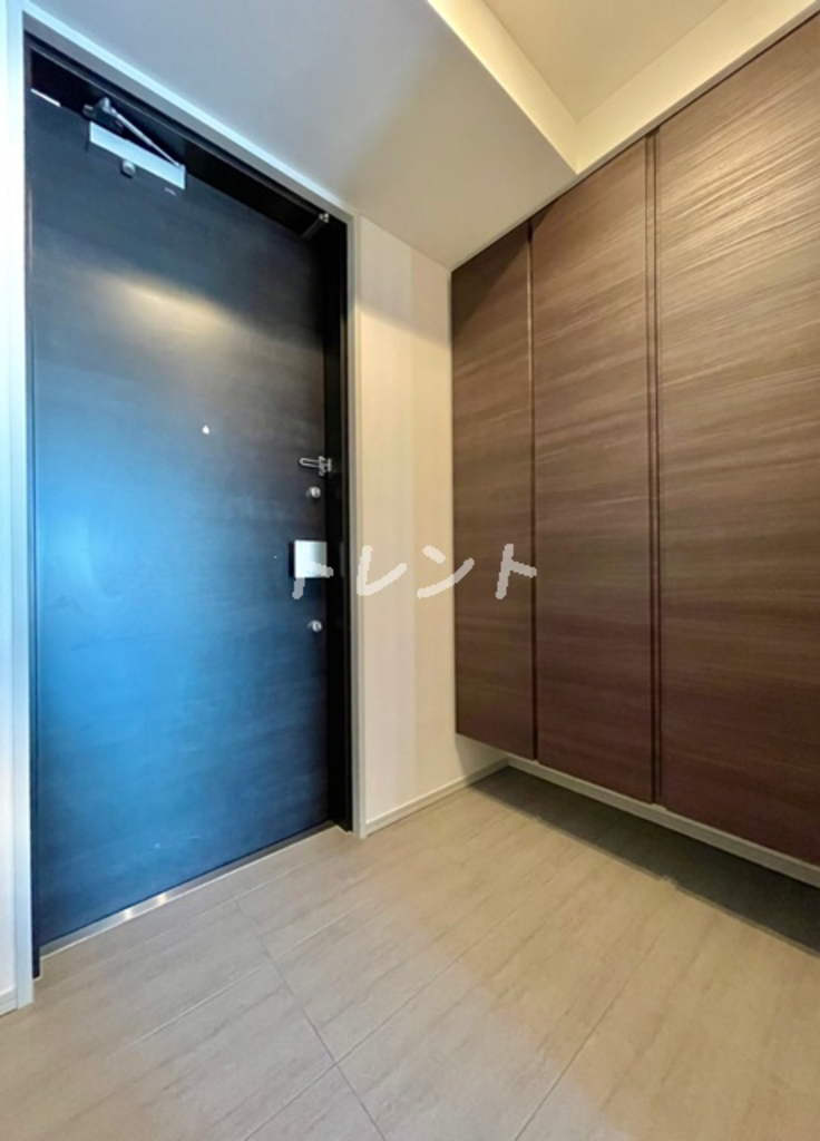 コンフォリア新宿イーストサイドタワー-502