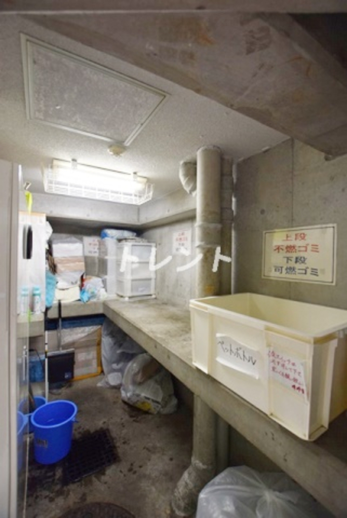 パークウェル市ヶ谷-1F