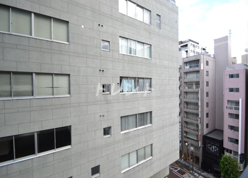 パークフロント新宿-703