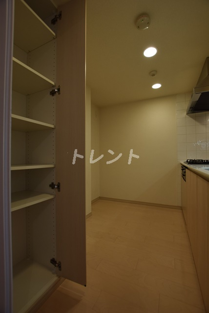 パークホームズ市ヶ谷薬王寺-201