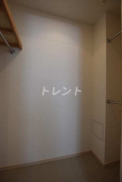 パークホームズ市ヶ谷薬王寺-201