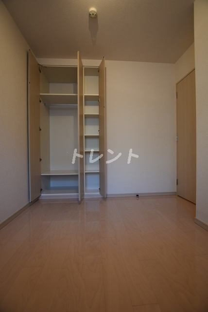 パークホームズ市ヶ谷薬王寺-201