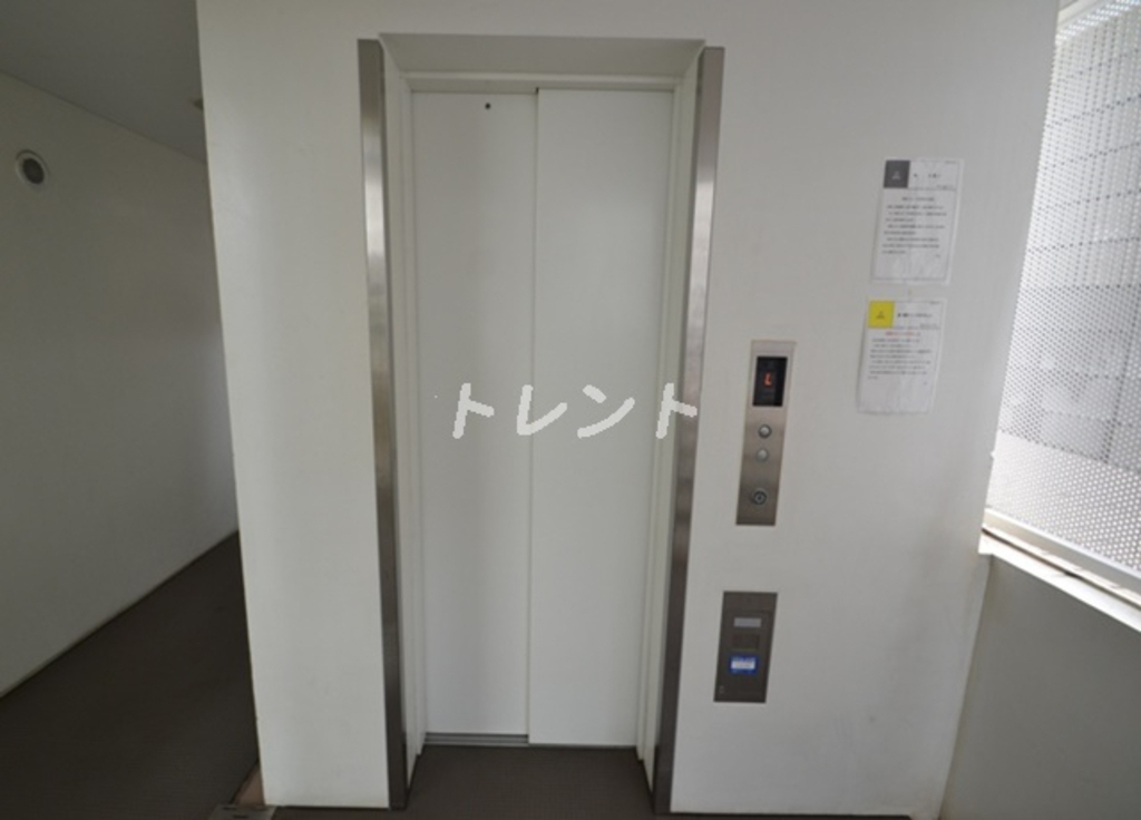 カスタリア市ヶ谷-101