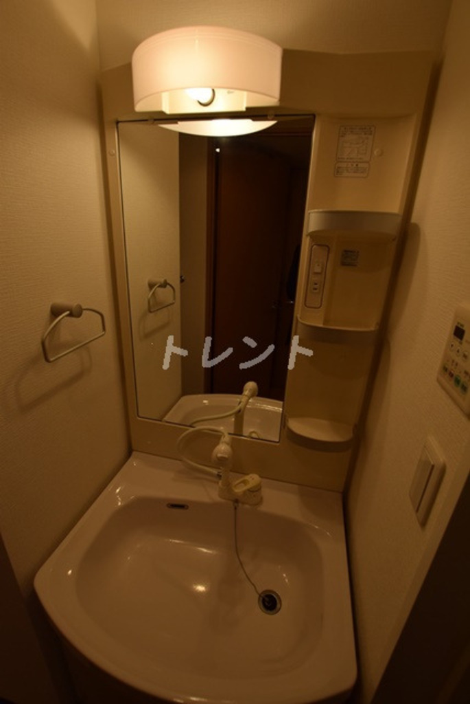 パレステュディオ九段北の丸-206