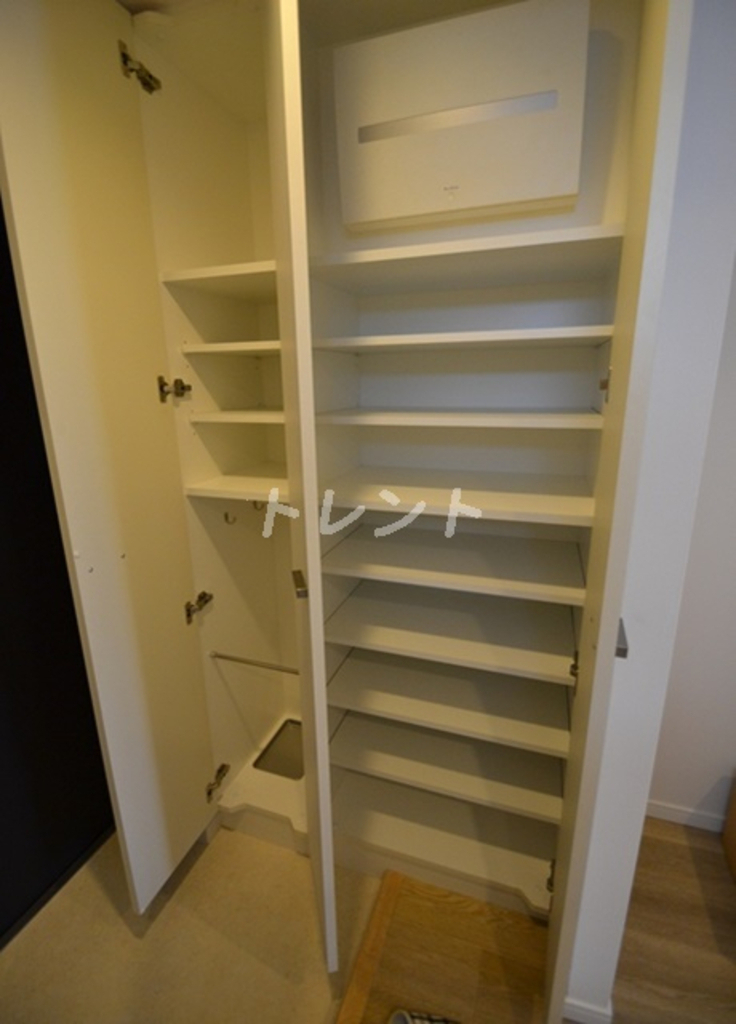 ガーデン東新宿-523