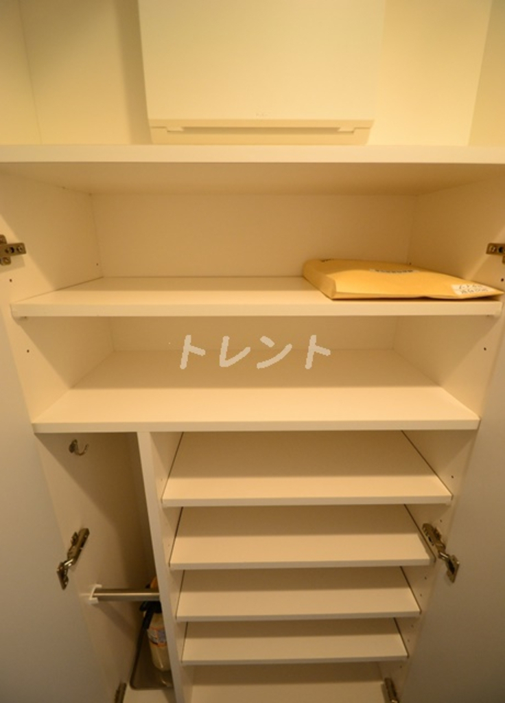 ガリシア中野弥生町-402