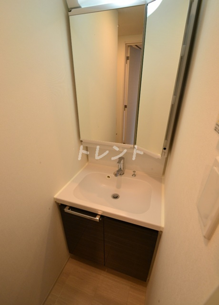 ガリシア中野弥生町-402