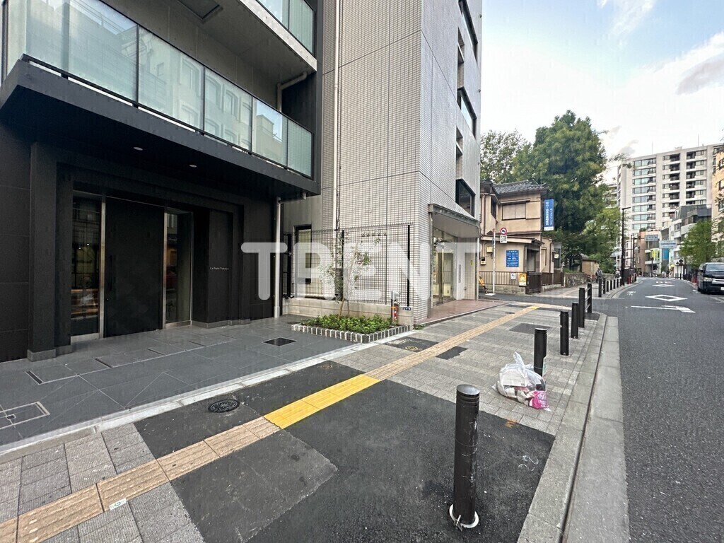 ラペルラ四谷-701