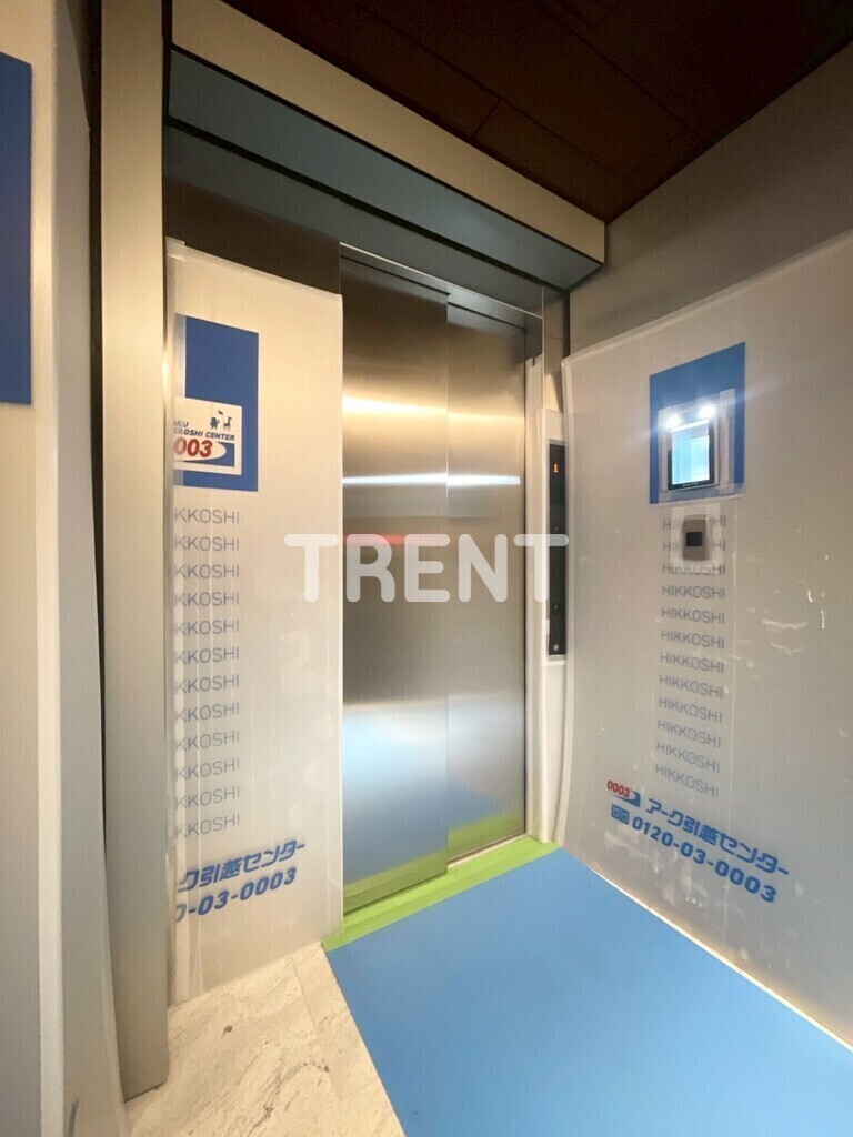アイフラット渋谷西原-302