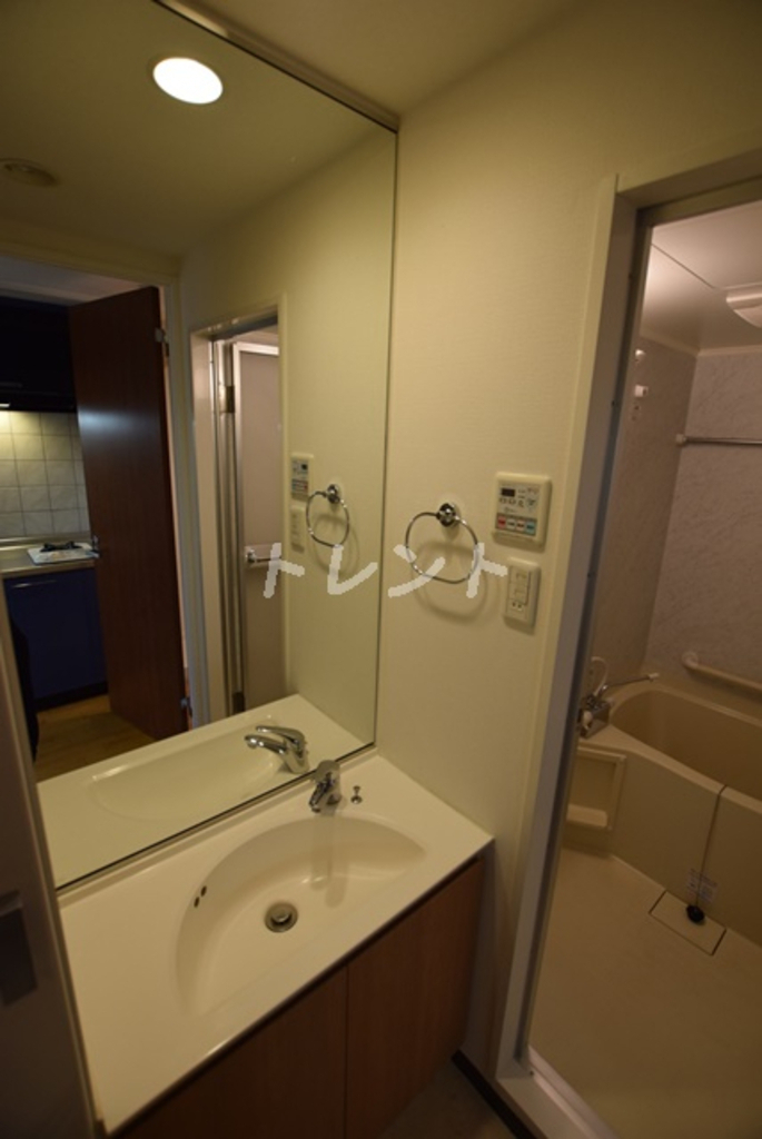 エコロジー白山レジデンス-702