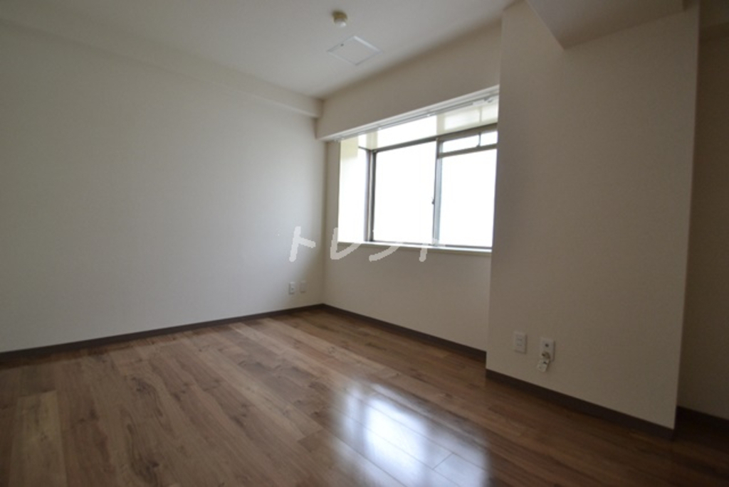 クレールメゾン左門町-402