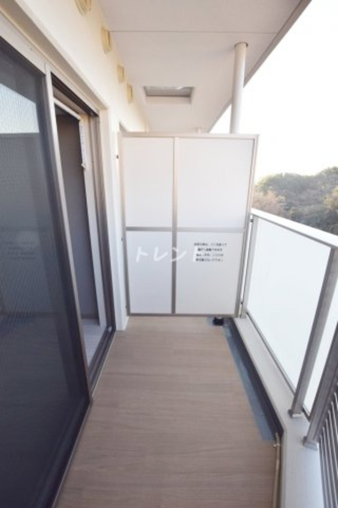 テレジャンデール護国寺WEST-301