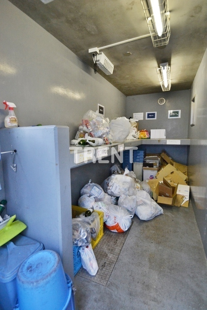 ザパームス代々木上原コスモテラス-303