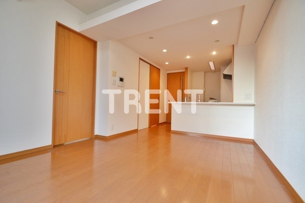 ザパームス代々木上原コスモテラス-303