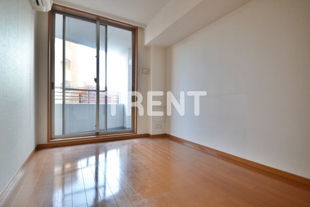 ザパームス代々木上原コスモテラス-303