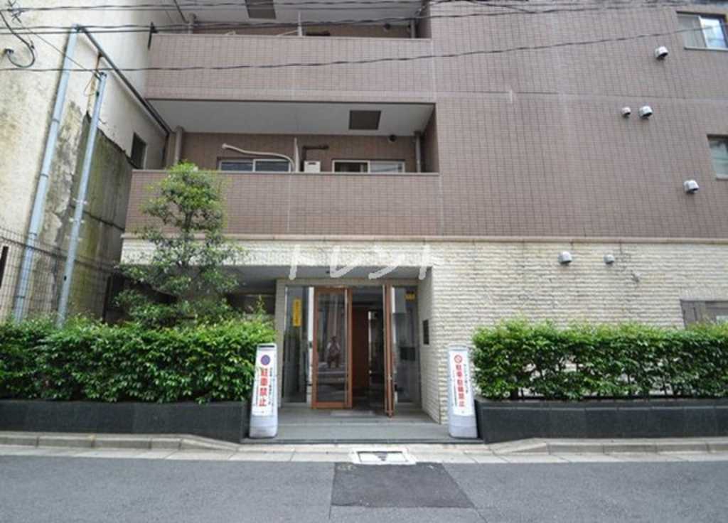 パレステュディオ新宿御苑前-902