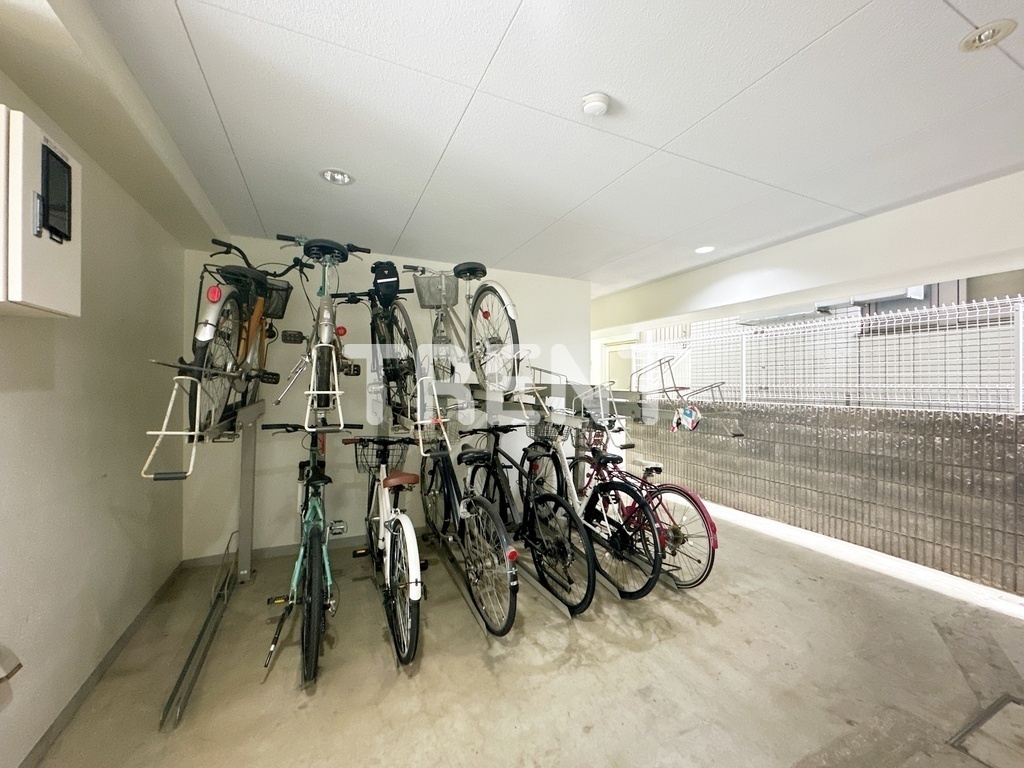 コンフォリア神田神保町-1201