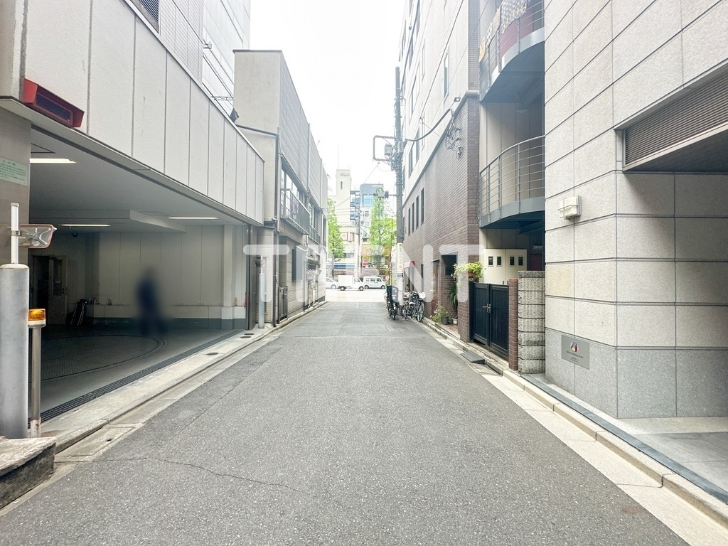 コンフォリア神田神保町-1201