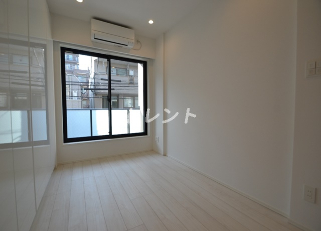 ラクラス四谷-207