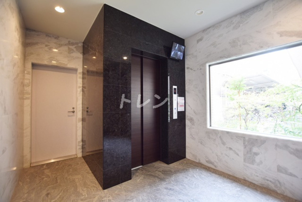 シャルマンミューズ-204