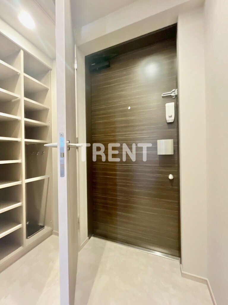 プラウドフラット四谷三丁目-901