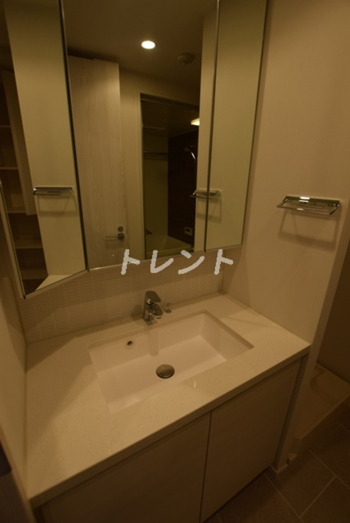 ザパークハビオ早稲田-705