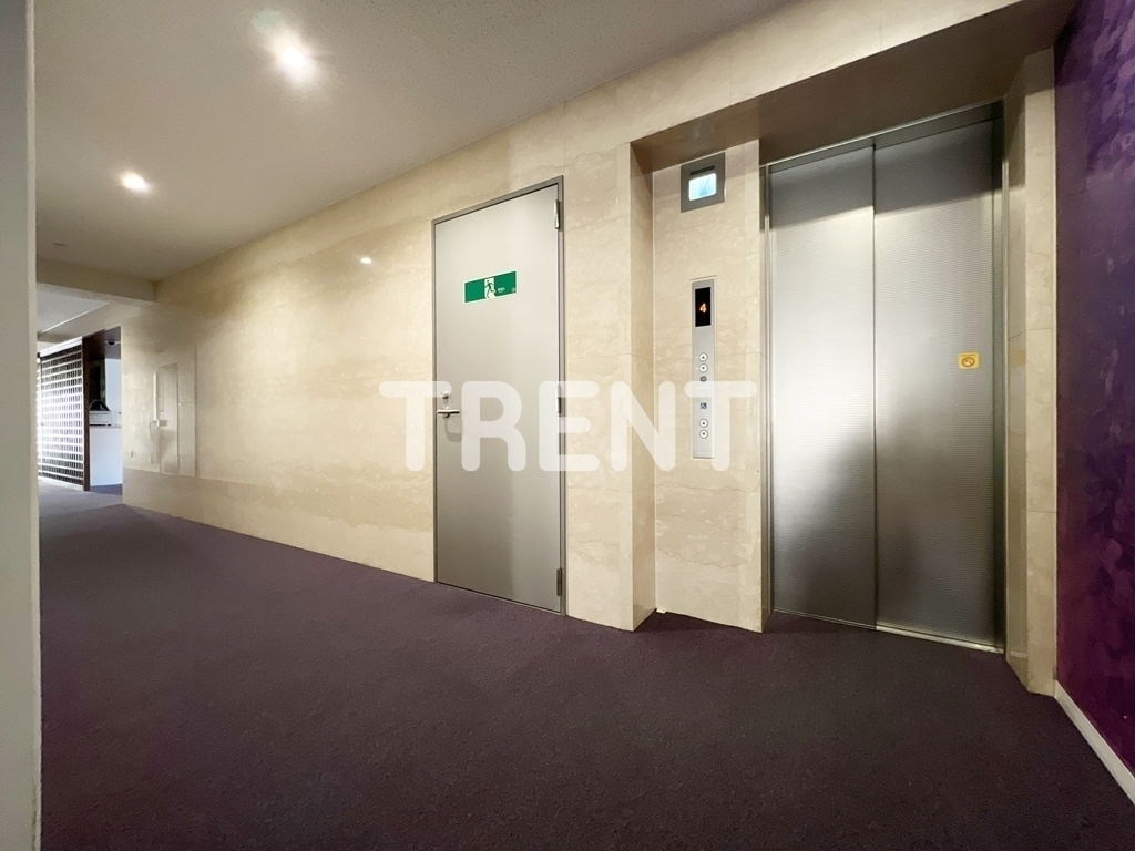 メゾンドコリーヌ市ヶ谷-107